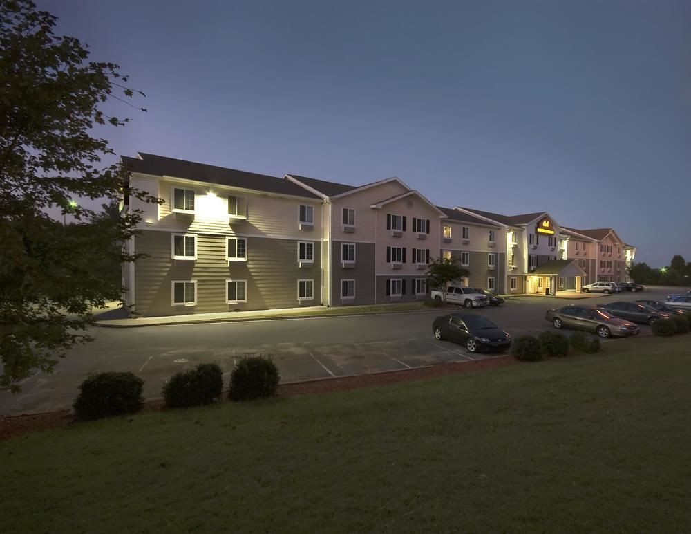 Woodspring Suites Spartanburg Duncan Εξωτερικό φωτογραφία